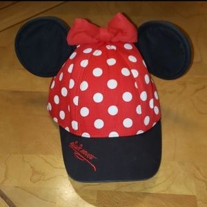 Disney Minnie Hat New with tag